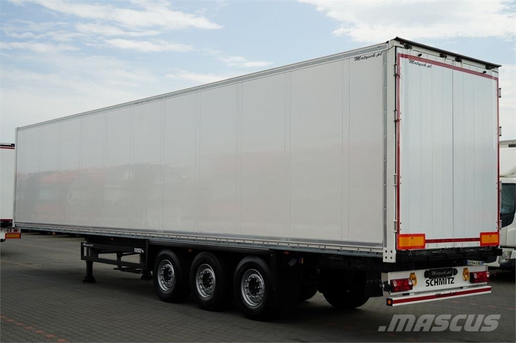 Schmitz Cargobull Semirremolques con carrocería de caja