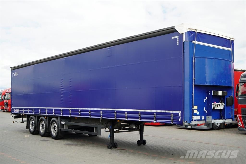 Schmitz Cargobull Curtainsider semi-trailers