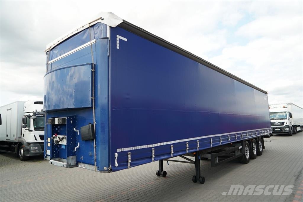 Schmitz Cargobull Curtainsider semi-trailers