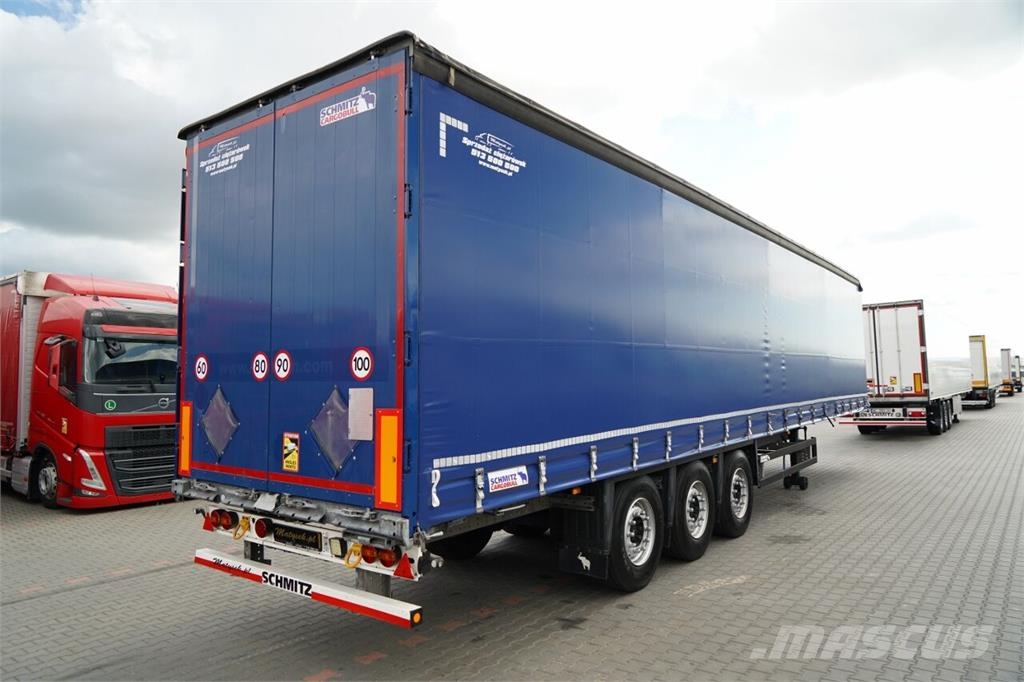 Schmitz Cargobull Curtainsider semi-trailers