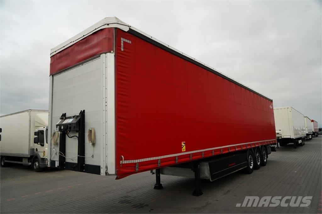 Schwarzmüller Curtainsider semi-trailers
