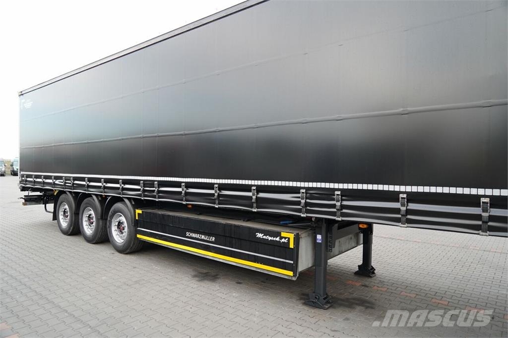Schwarzmüller Curtainsider semi-trailers