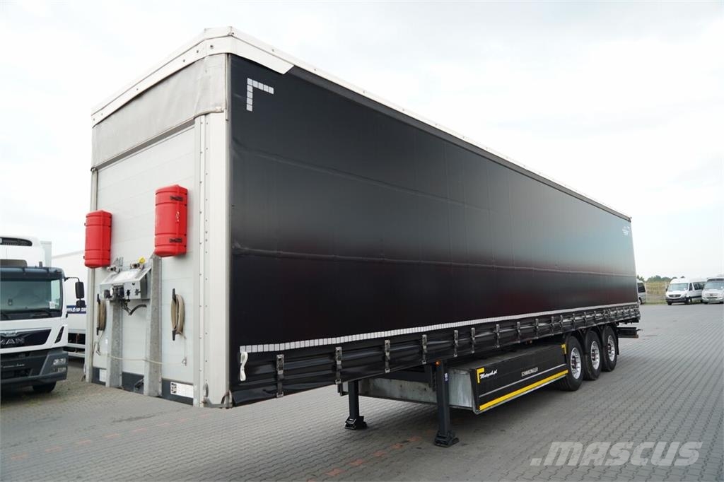 Schwarzmüller Curtainsider semi-trailers