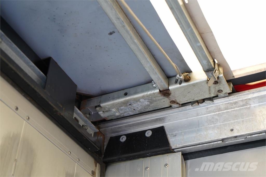 Schwarzmüller / FIRANKA / STANDARD / PALECIARA / OSIE SAF / 2020 Semirremolques con caja de lona