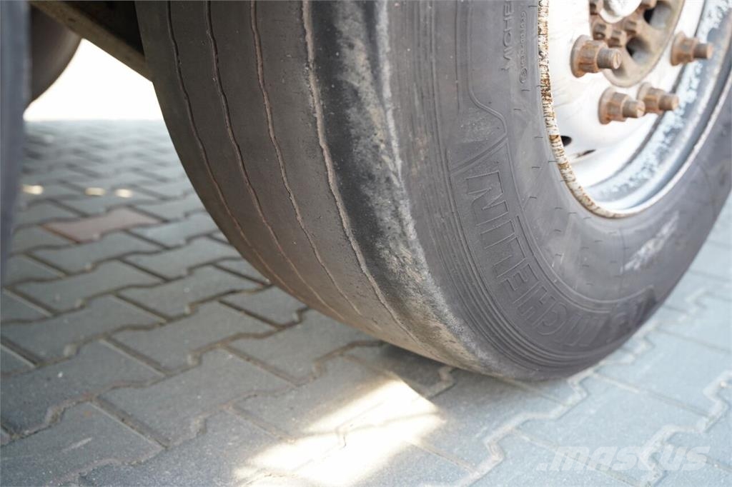 Trailor NACZEPA PLATFORMA / PODŁOGA SZYNA DESKA / WZMACNIA Poluprikolice za autotransporter