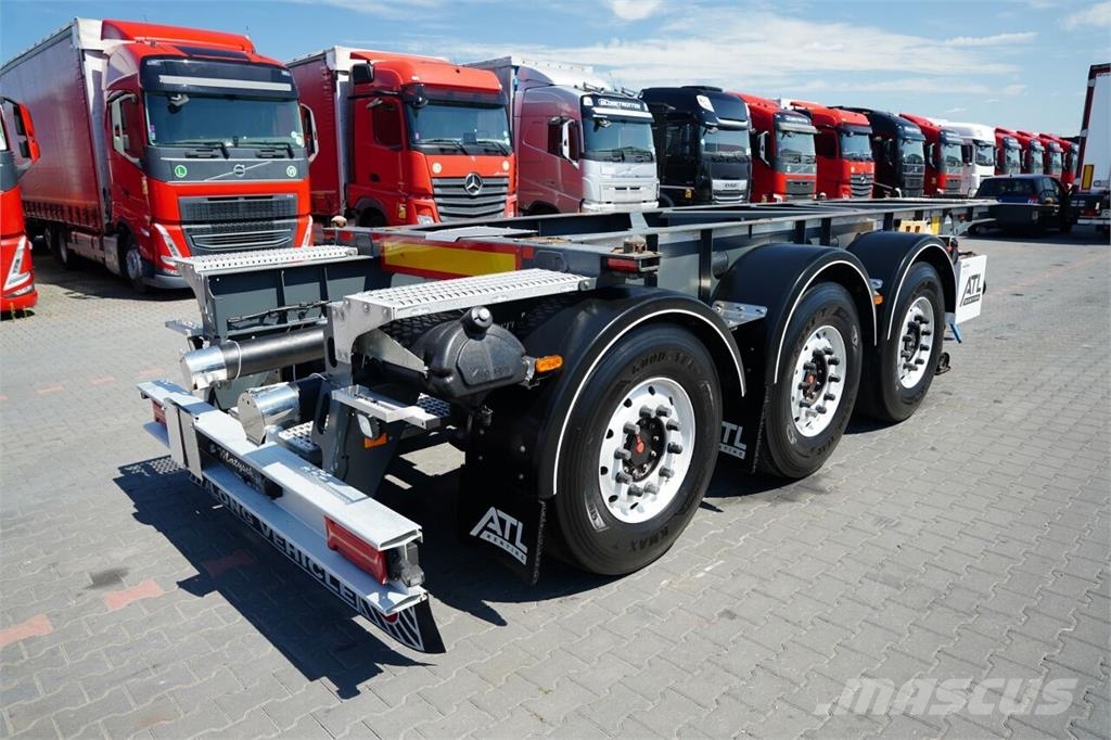 Van Hool NACZEPA PODKONTENEROWA / POD CYSTERNE / PEŁNY ADR  Chasis y suspención