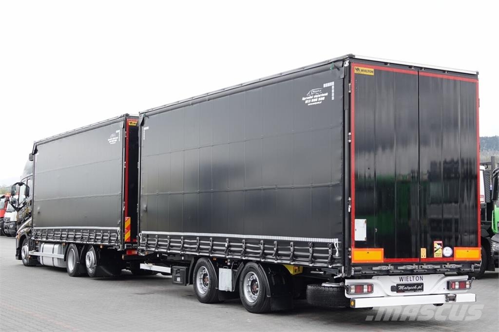 Volvo FH 460 Elhúzható ponyvás