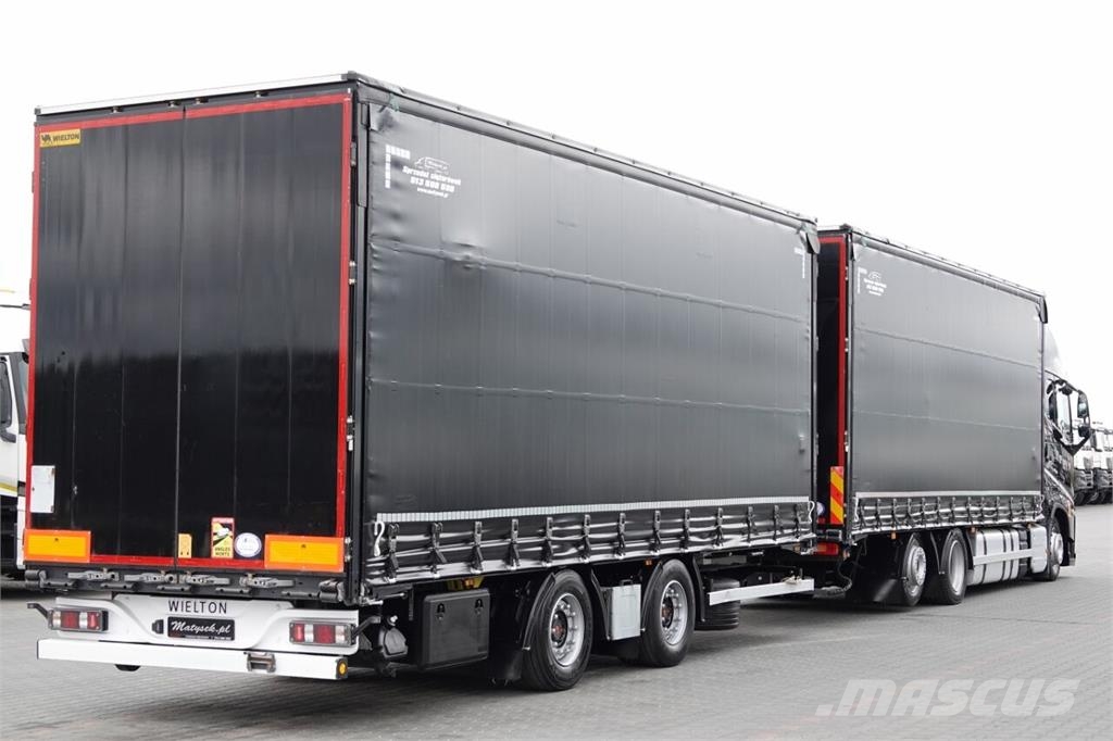 Volvo FH 460 Elhúzható ponyvás