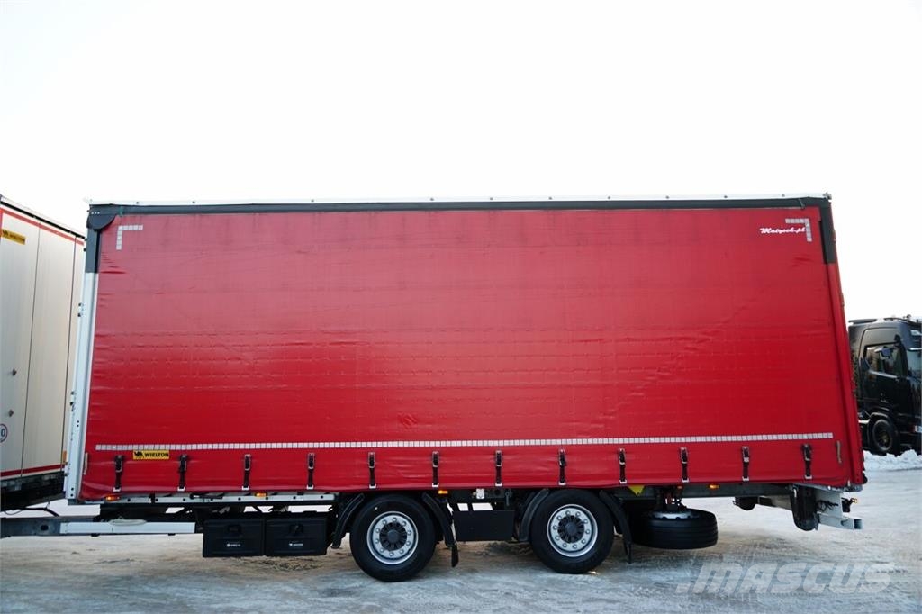 Volvo FH 460 Camión con caja abierta