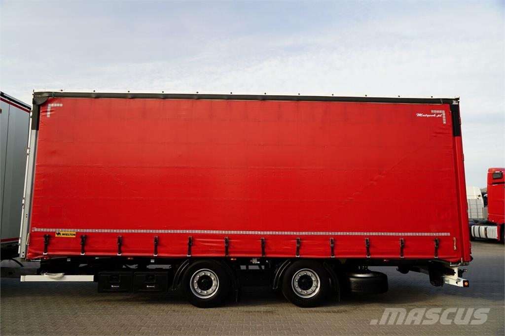 Volvo FH 460 Camiones de caja de lona