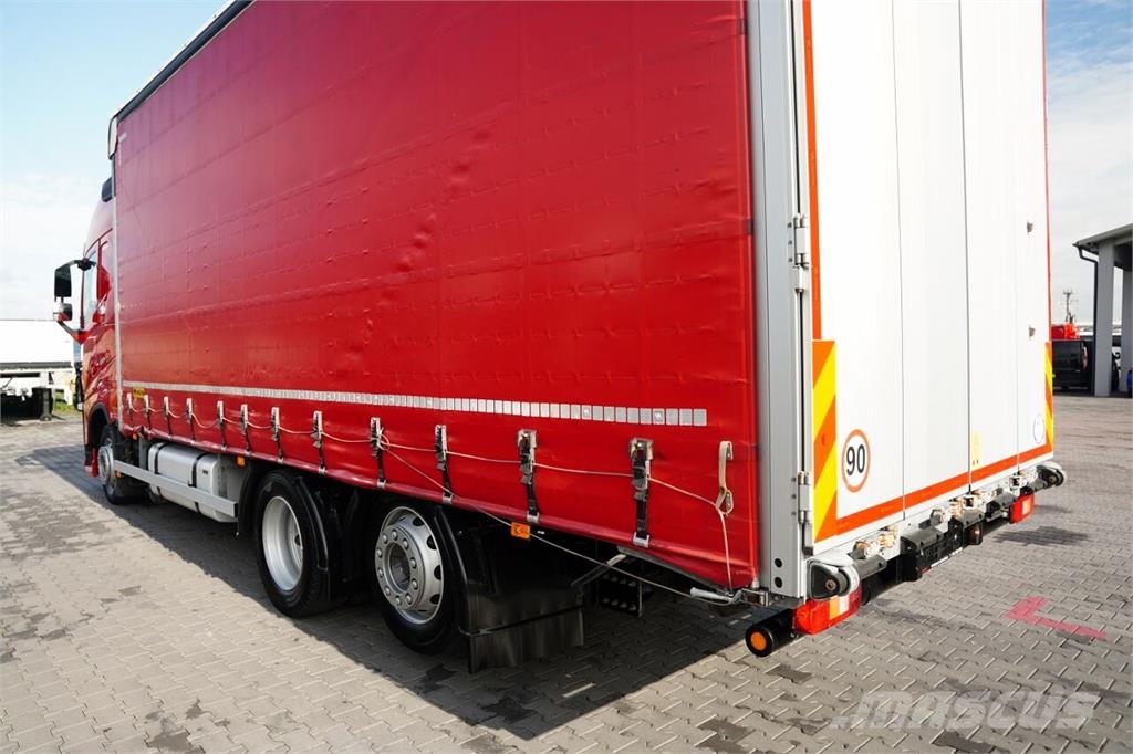 Volvo FH 460 커튼사이더 트럭