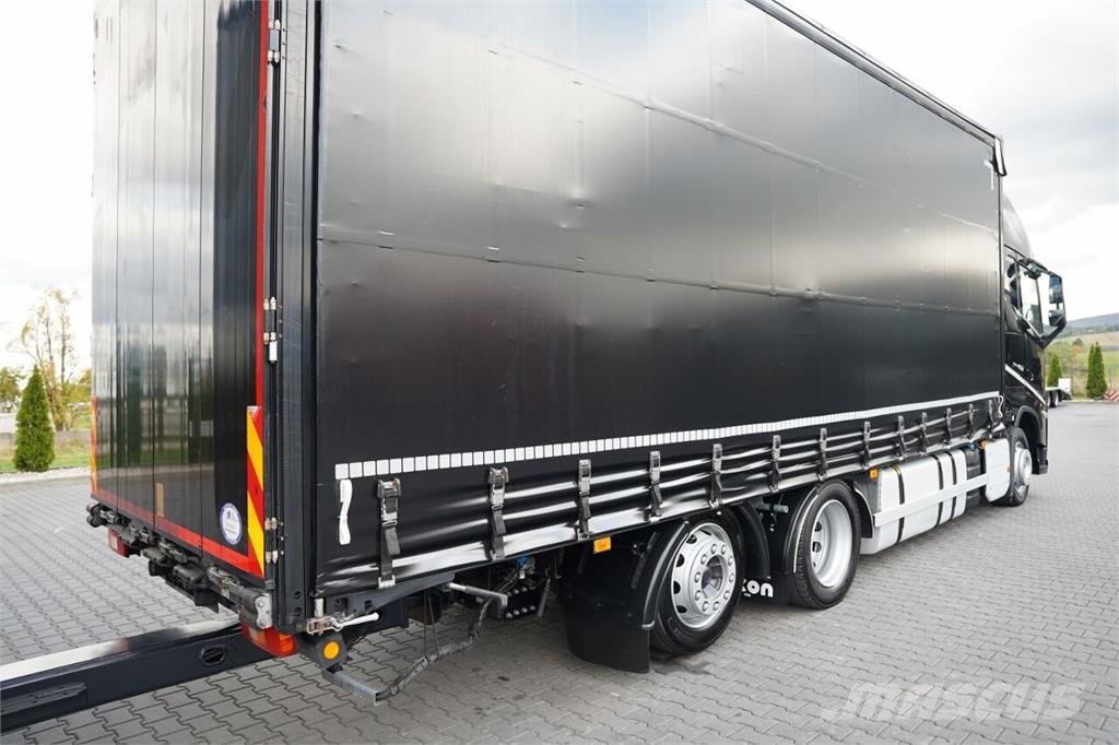 Volvo FH 460 Ciężarówki firanki