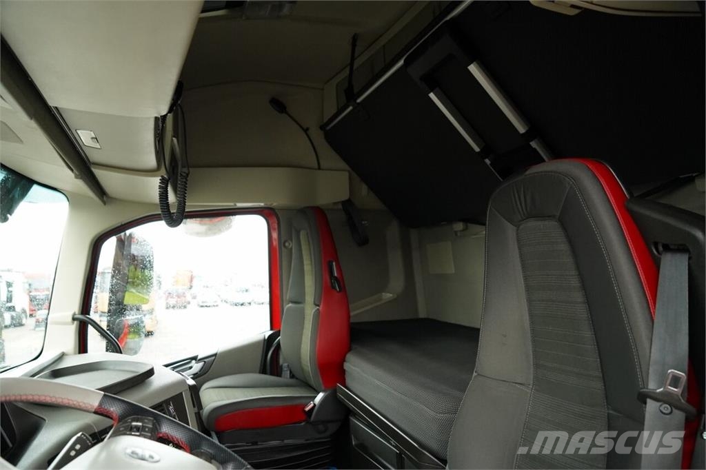 Volvo FH 500 Trekkers