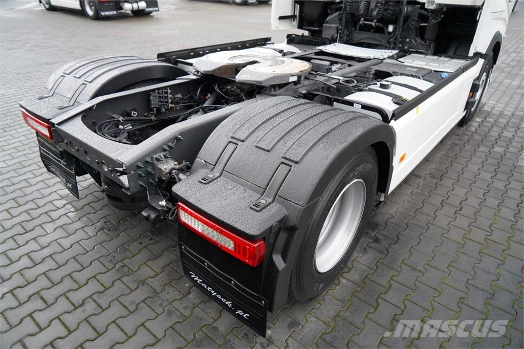 Volvo FH 500 曳引機組件