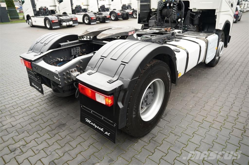 Volvo FH 500 Vetopöytäautot