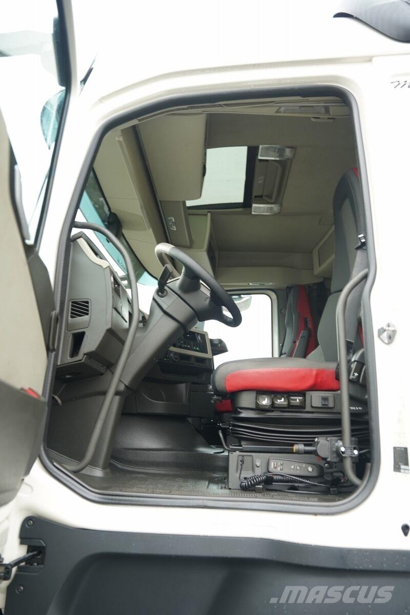 Volvo FH 500 / HYDRAULIKA /  NISKA KABINA / I-SHIFT / OP Sattelzugmaschinen