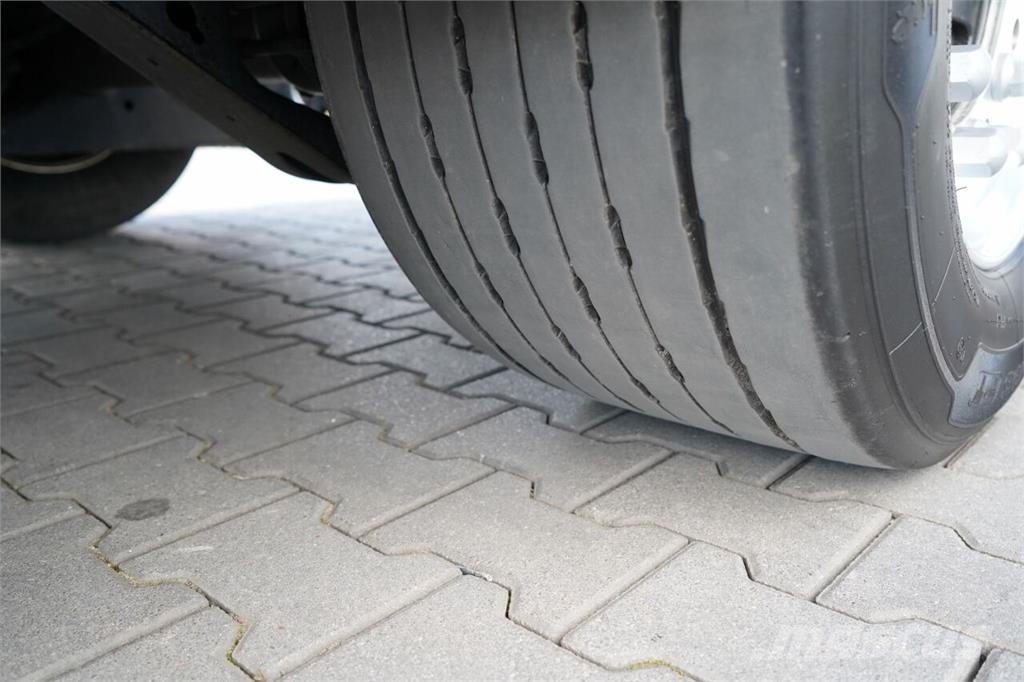 Volvo FH 500 / I-SAVE / I-PARK Camiones de caja de lona