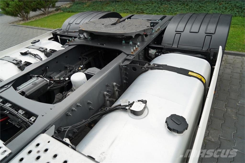 Volvo FH 500 / I-PARK COOL / I- SAVE Trekkers