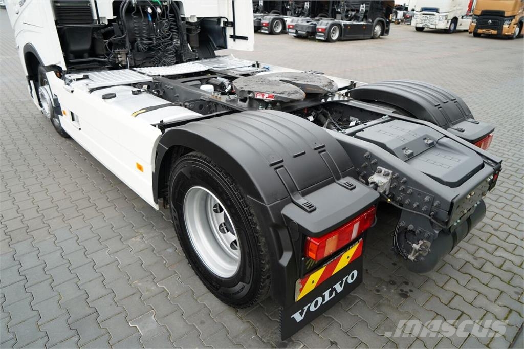 Volvo FH 500 / I-PARK COOL / I- SAVE Trekkers