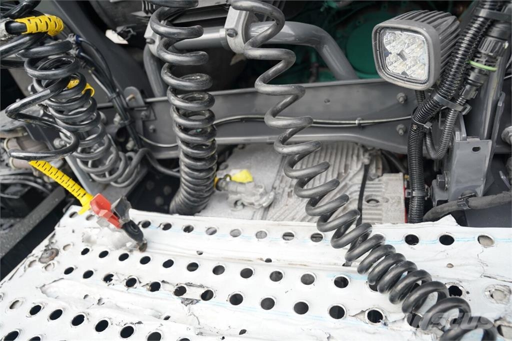 Volvo FH 500 / MEGA / LOWDECK / I- PARK COOL / I- SAVE / Vetopöytäautot