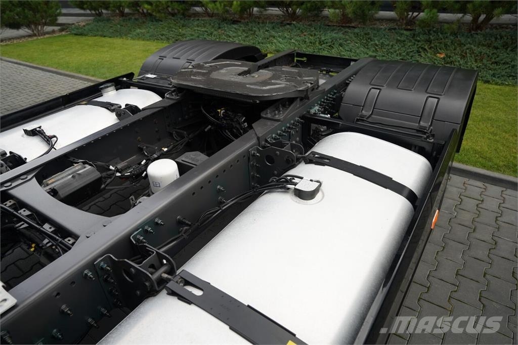 Volvo FH 500 / XXL / RETARDER / LOWDECK / MEGA  / BOGATE Тягачі