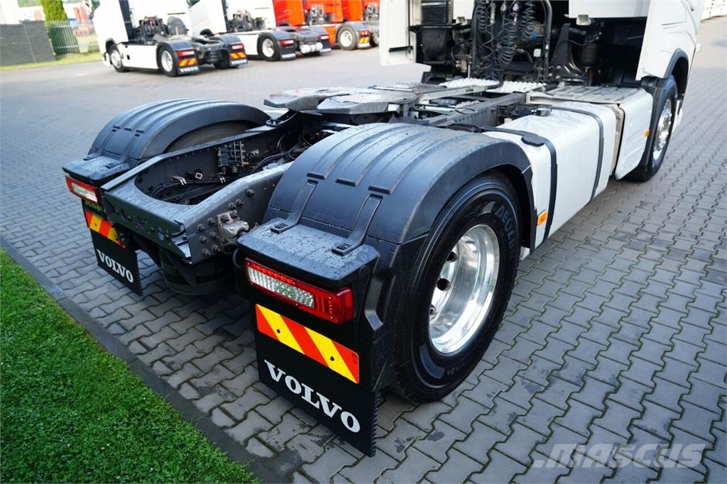 Volvo FH 540 Vetopöytäautot