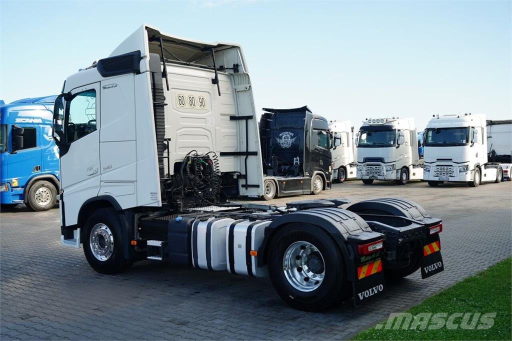 Volvo FH 540 Vetopöytäautot