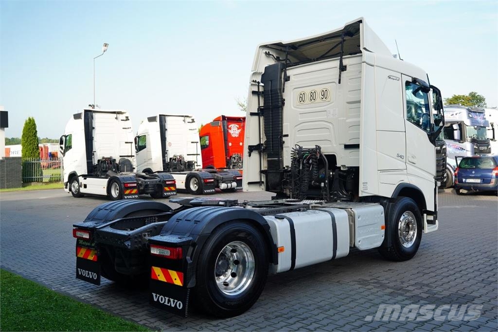 Volvo FH 540 Vetopöytäautot