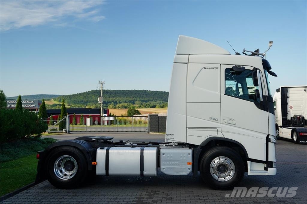 Volvo FH 540 Vetopöytäautot