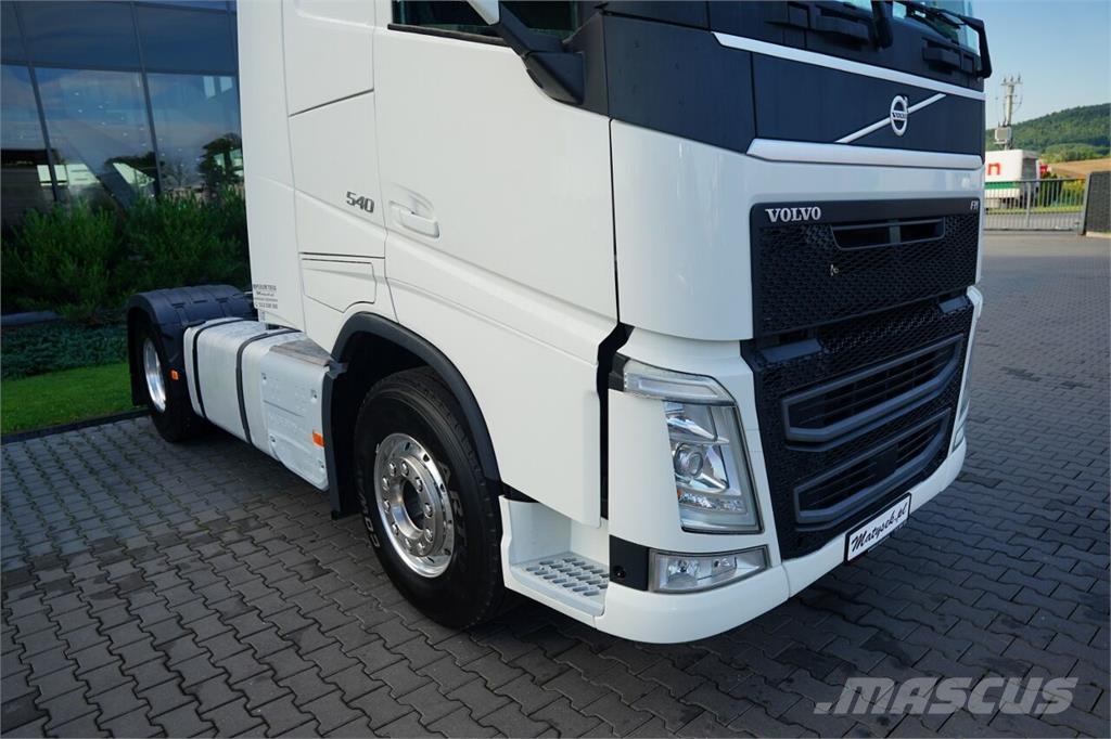 Volvo FH 540 Vetopöytäautot