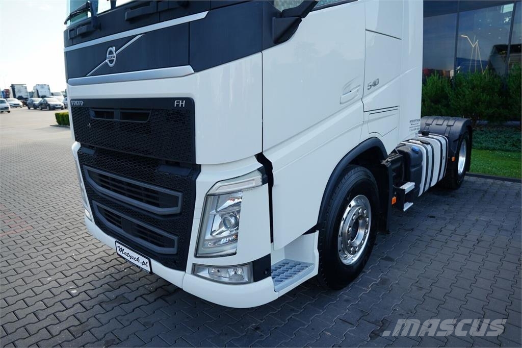 Volvo FH 540 Vetopöytäautot