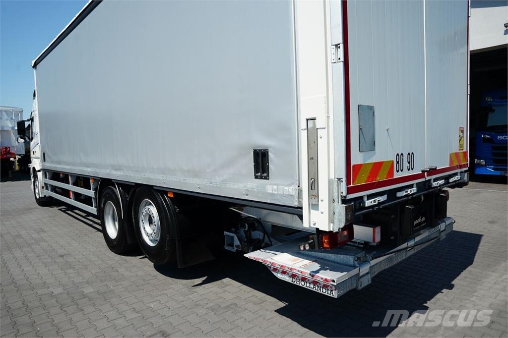 Volvo FM 370 Pritsche & Plane