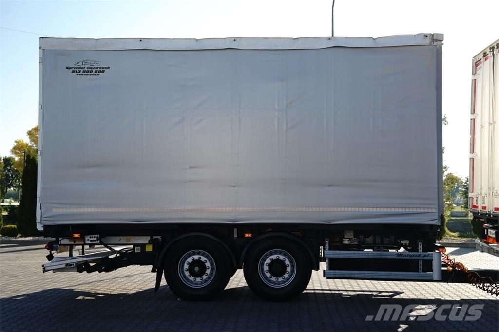 Volvo FM 380 Camion cu prelata
