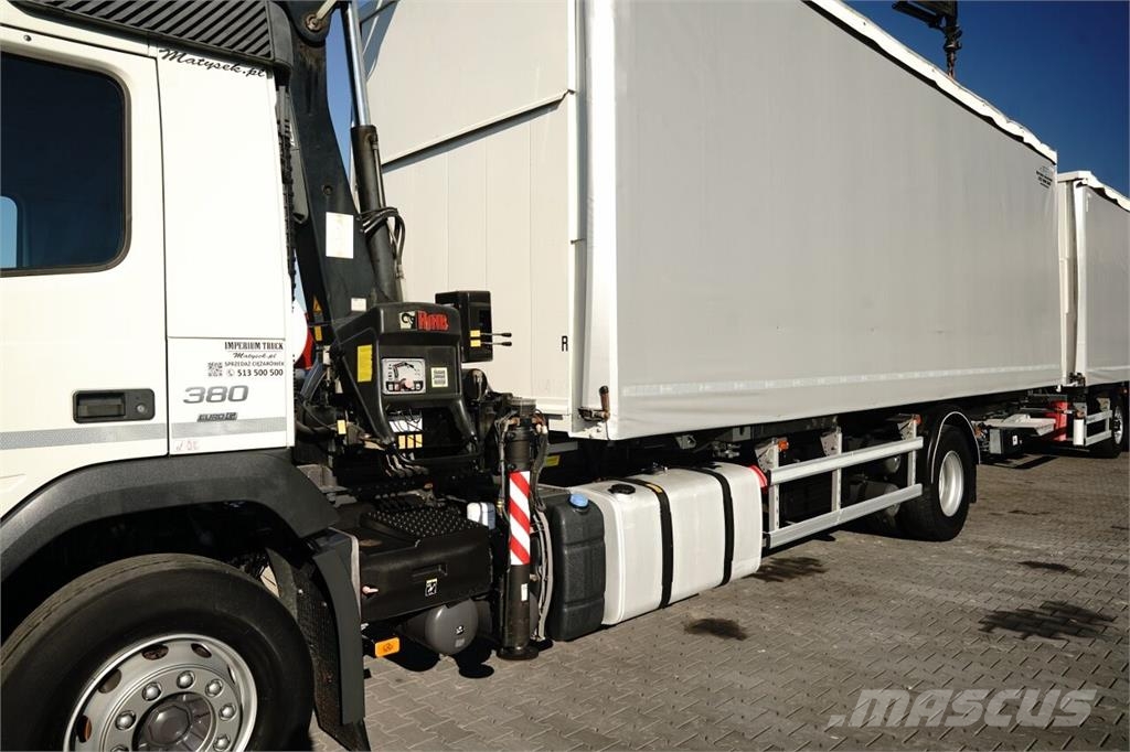 Volvo FM 380 Camion cu prelata