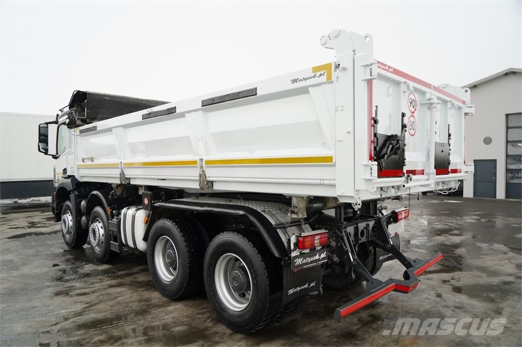 Volvo FMX 410 Tipper trucks