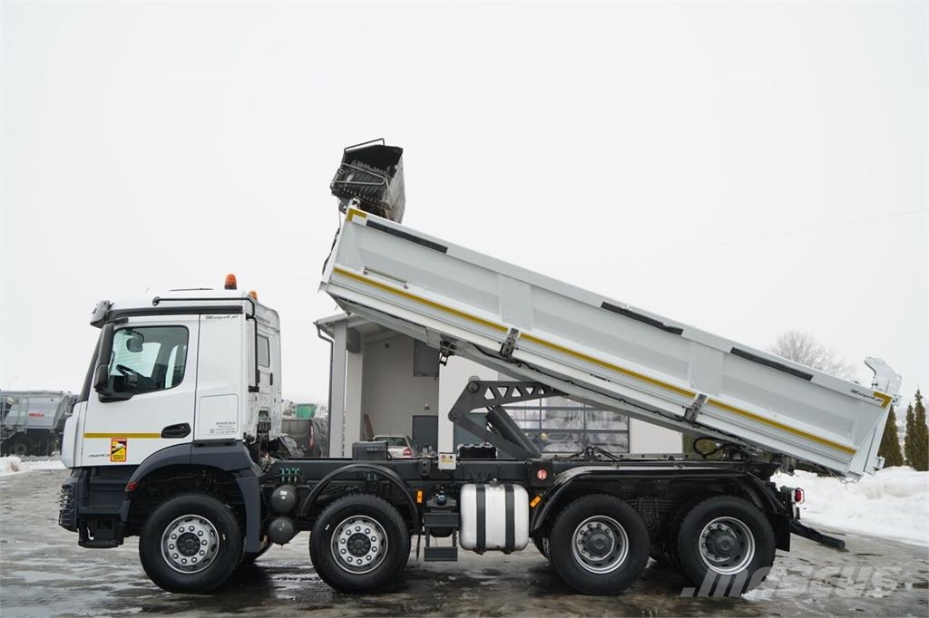 Volvo FMX 410 Tipper trucks