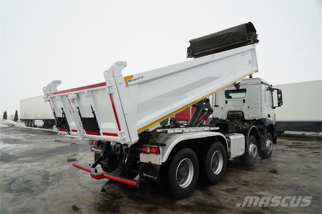 Volvo FMX 410 Tipper trucks