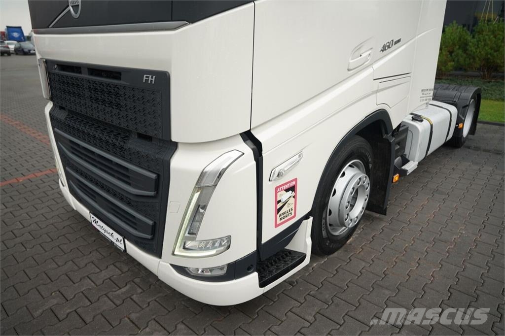 Volvo / MEGA / I-PARK COOL / I- SAVE / TV / EURO 6 Vetopöytäautot