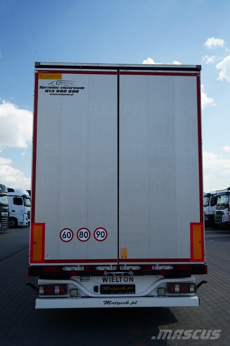 Wielton Curtainsider semi-trailers