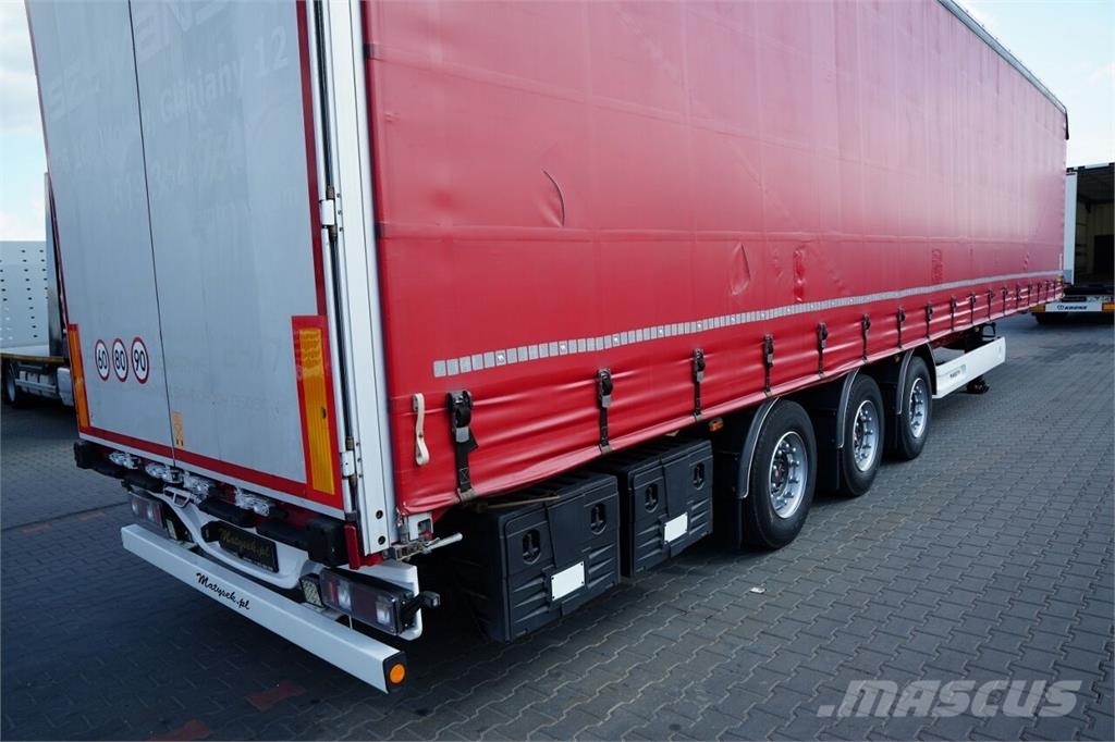 Wielton Curtainsider semi-trailers