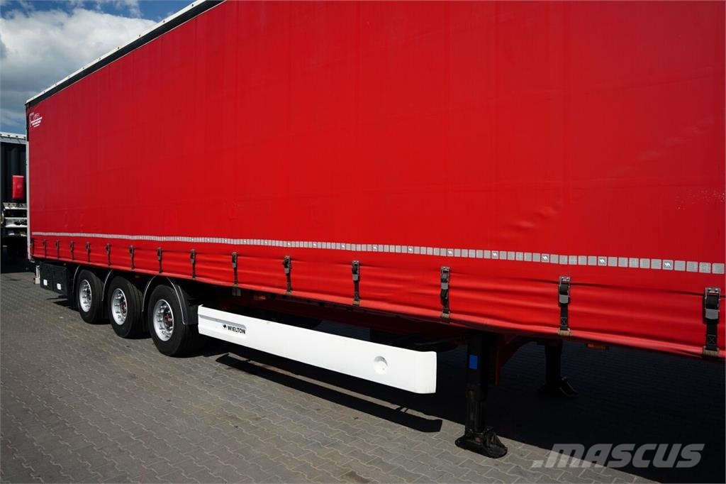 Wielton Curtainsider semi-trailers