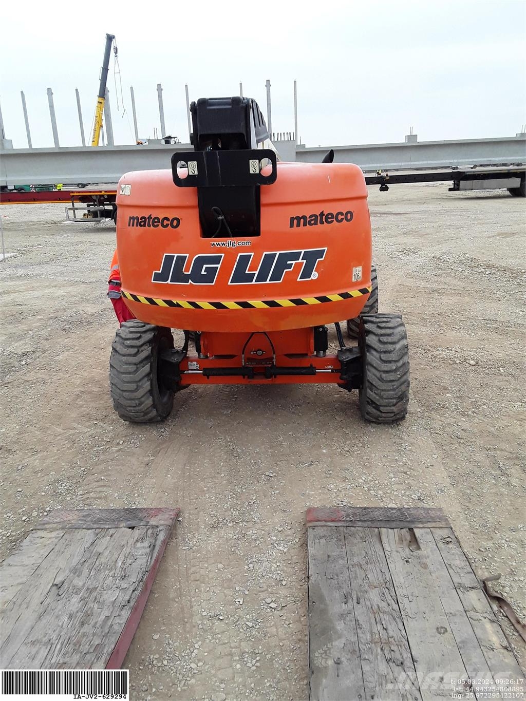 JLG 660SJ Iseliikuvad poomtõstukid