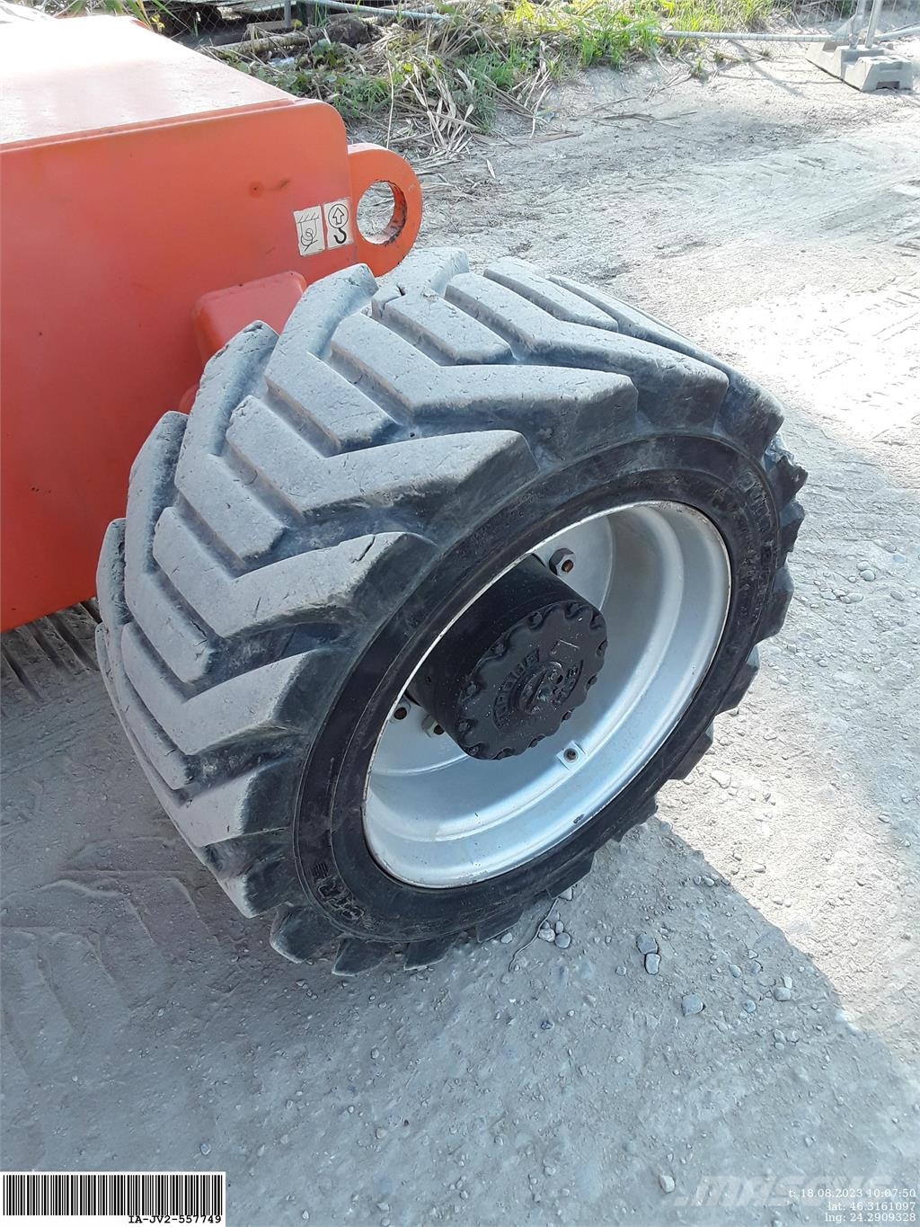 JLG 860SJ Kloubové plošiny
