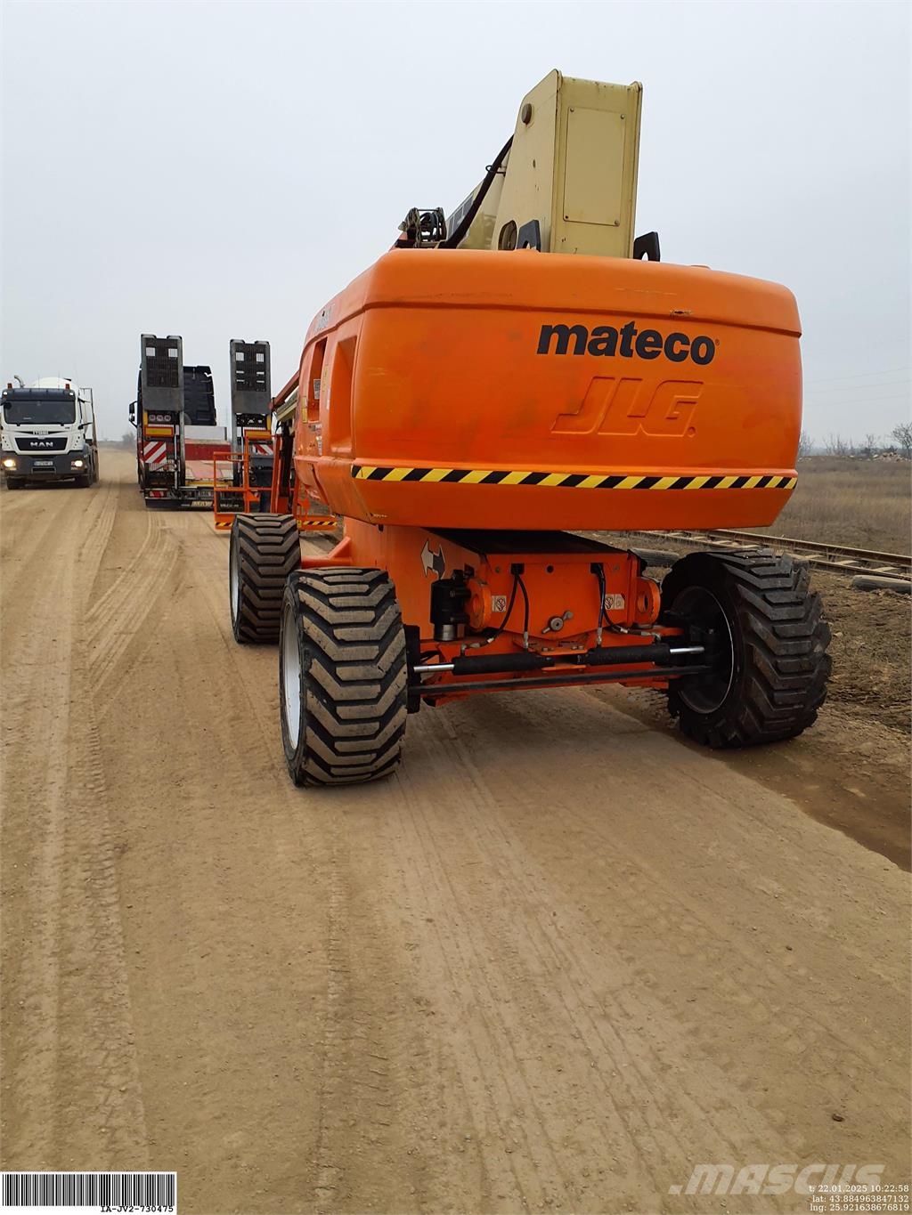 JLG 860SJ Kloubové plošiny