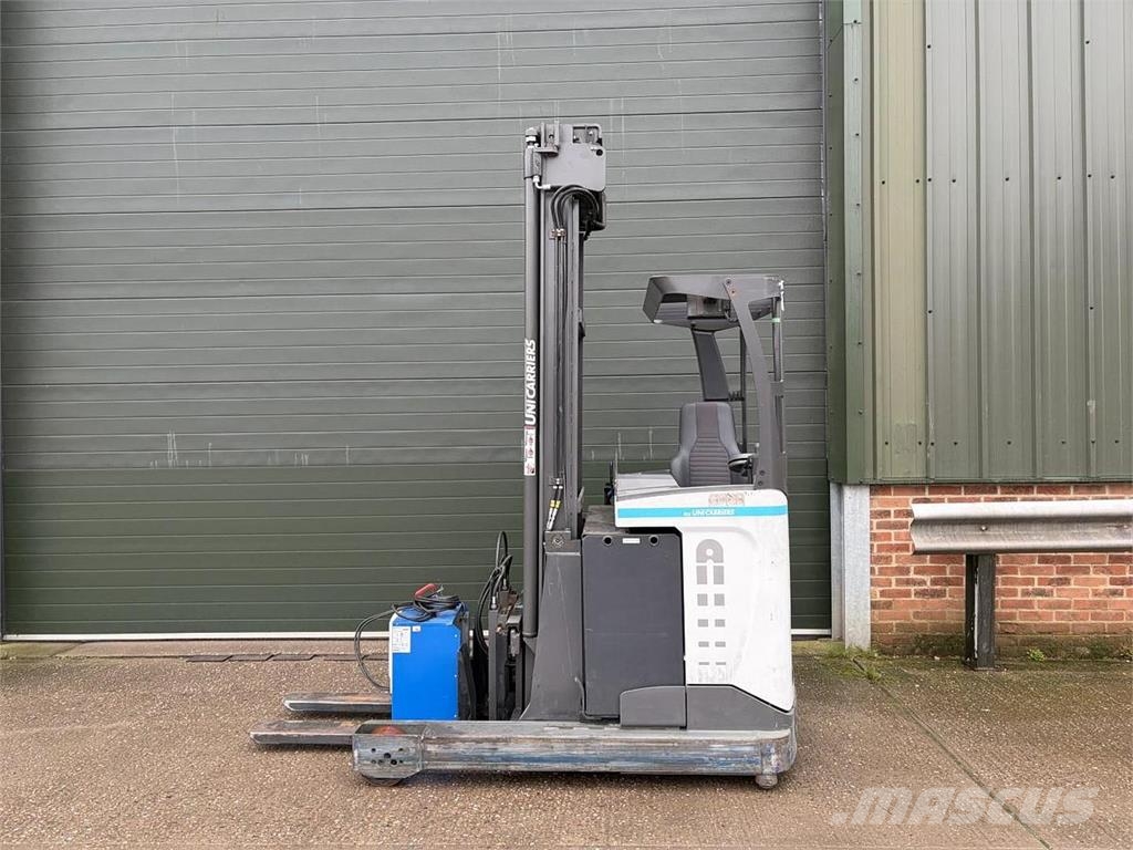 Atlet UMS250DTFVRF635 شاحنة مناولة