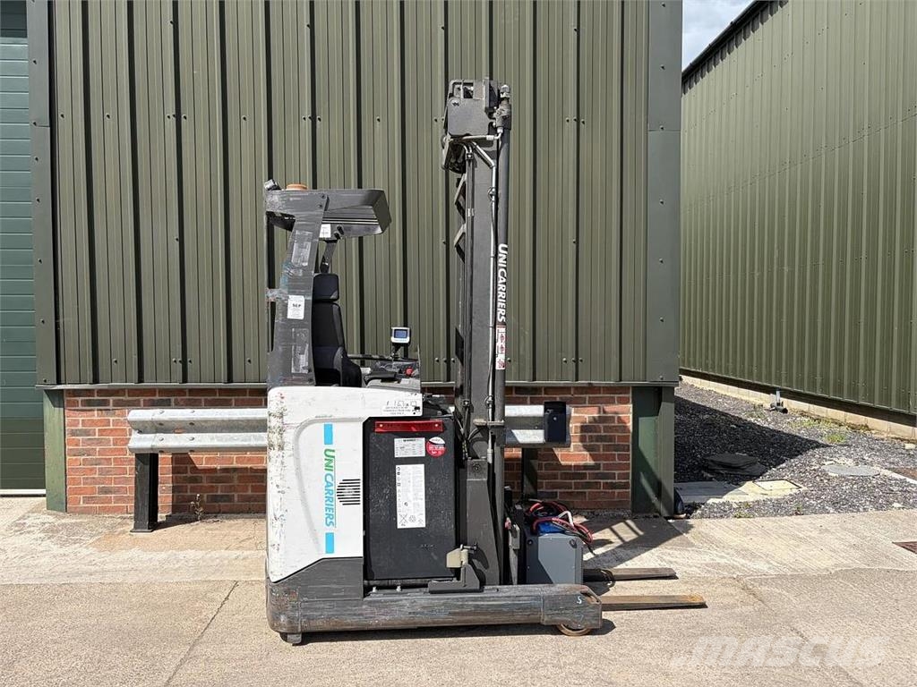 Atlet UND140DTFVXE675 Työntömastotrukit