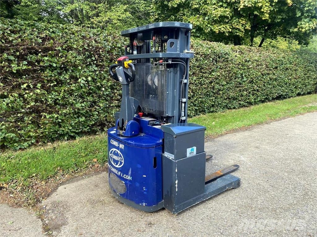 Combilift WR1000 Nelitietrukit