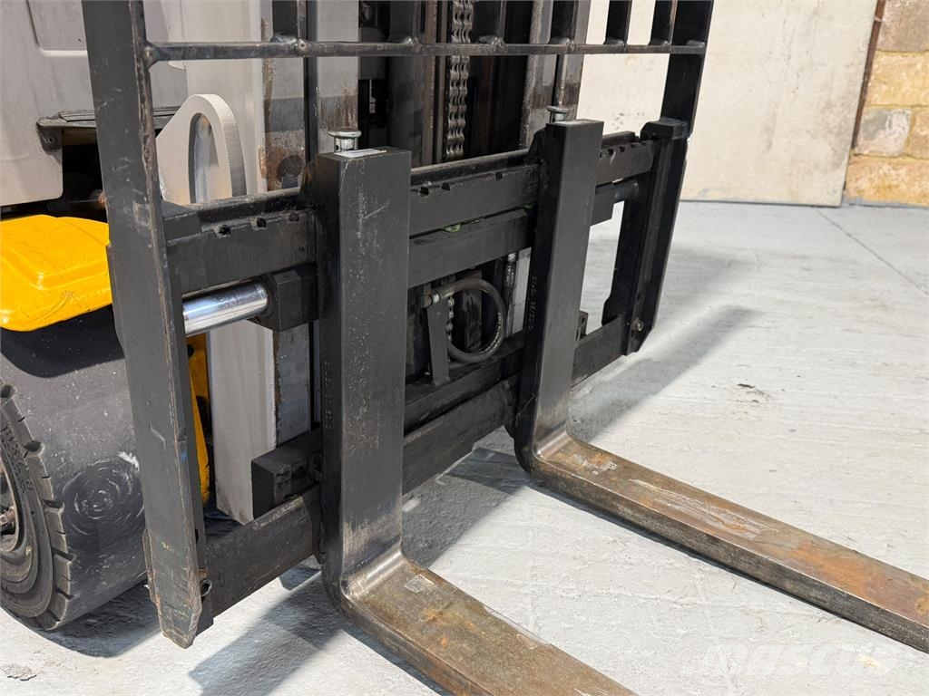 Jungheinrich EFG 215 Electric forklifts