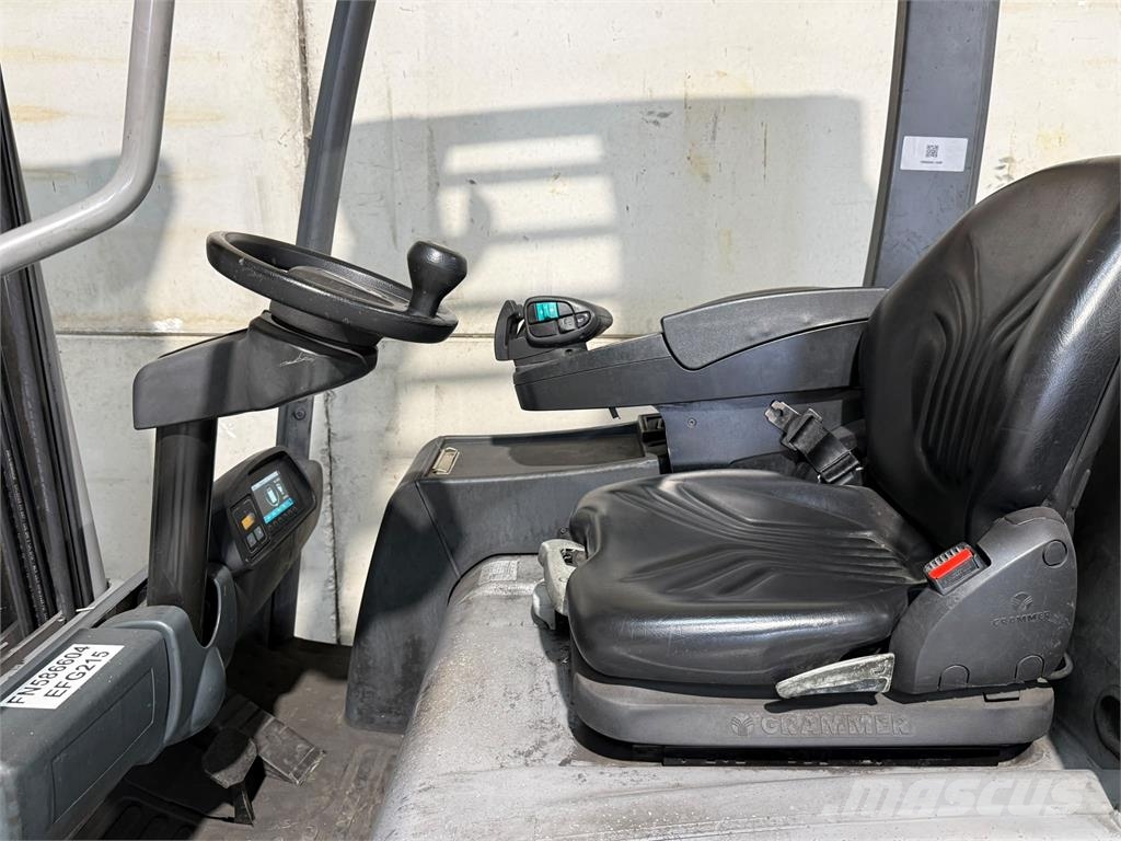 Jungheinrich EFG 215 Electric forklifts