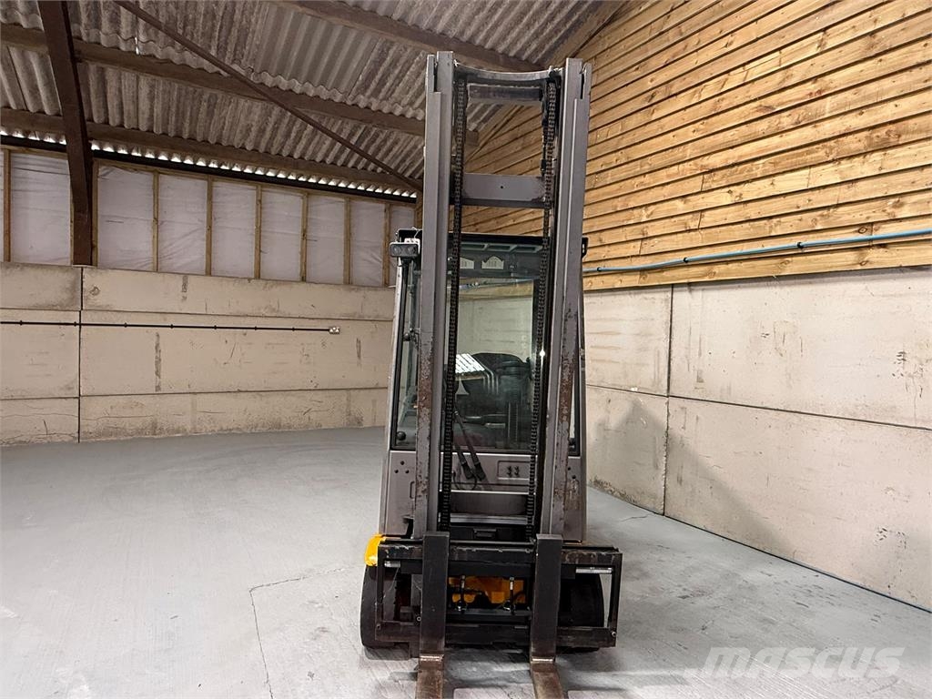 Jungheinrich EFG 216K Electric forklifts